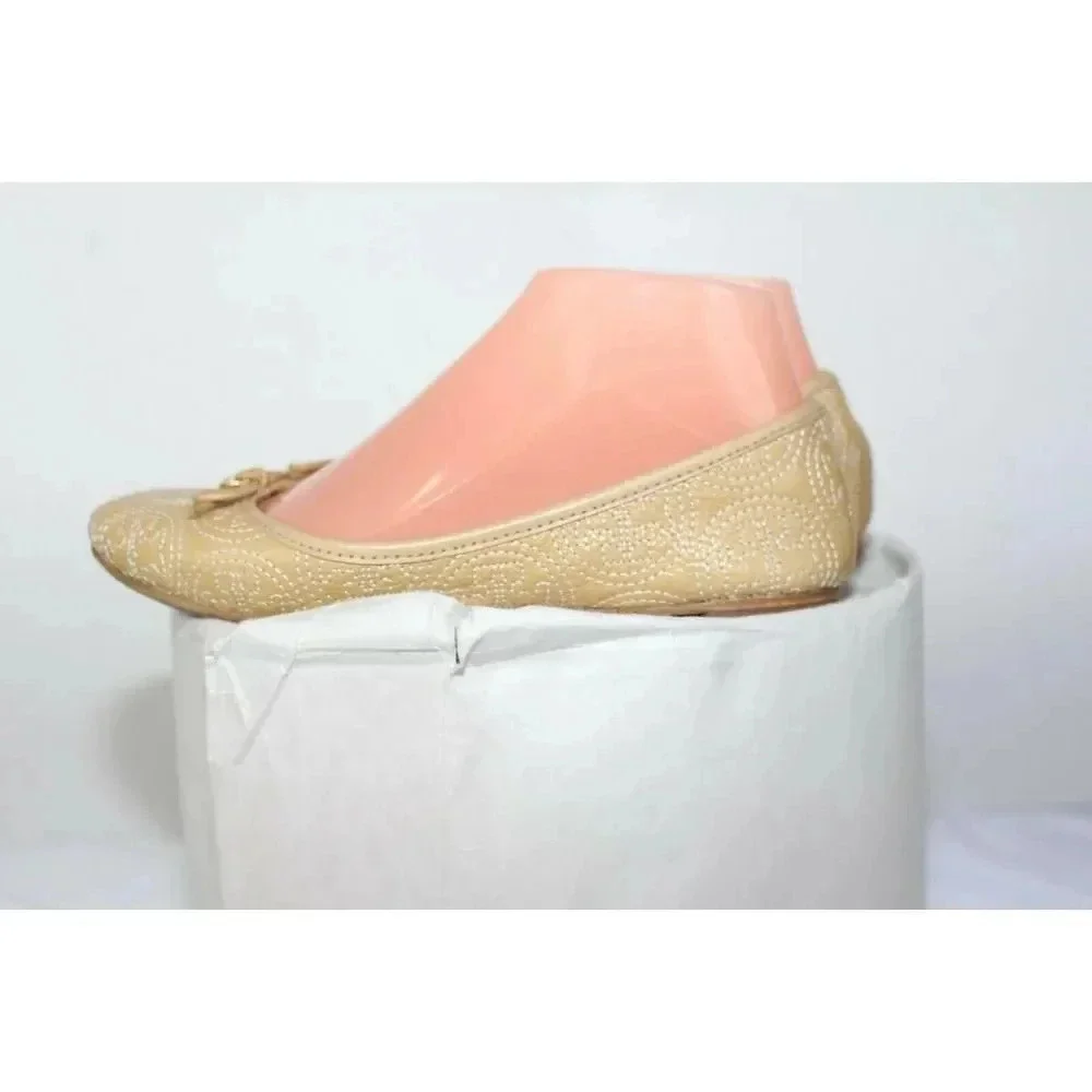 ladies TORY BURCH flats size 6M